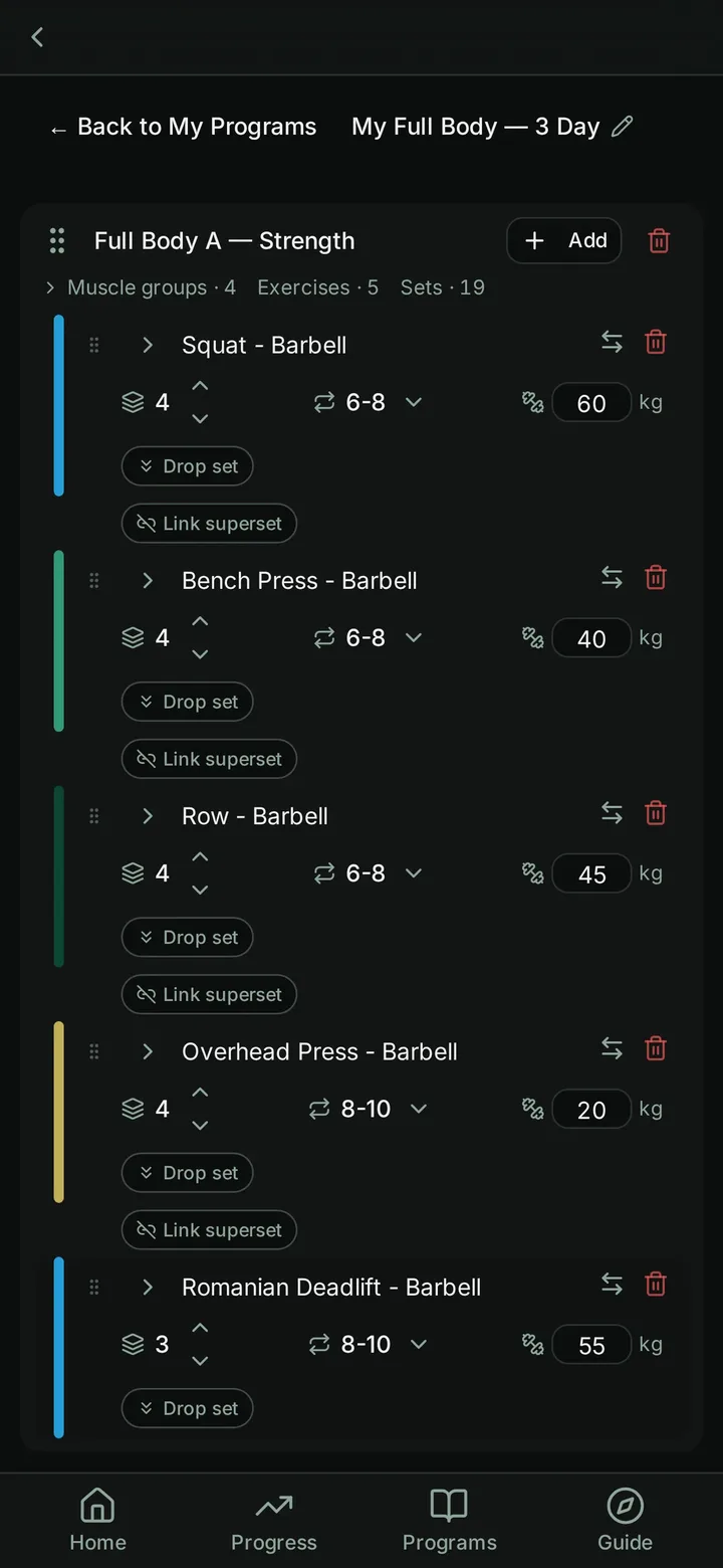 The program builder: exercises with muscle-group colour bars, sets, reps, and target weights